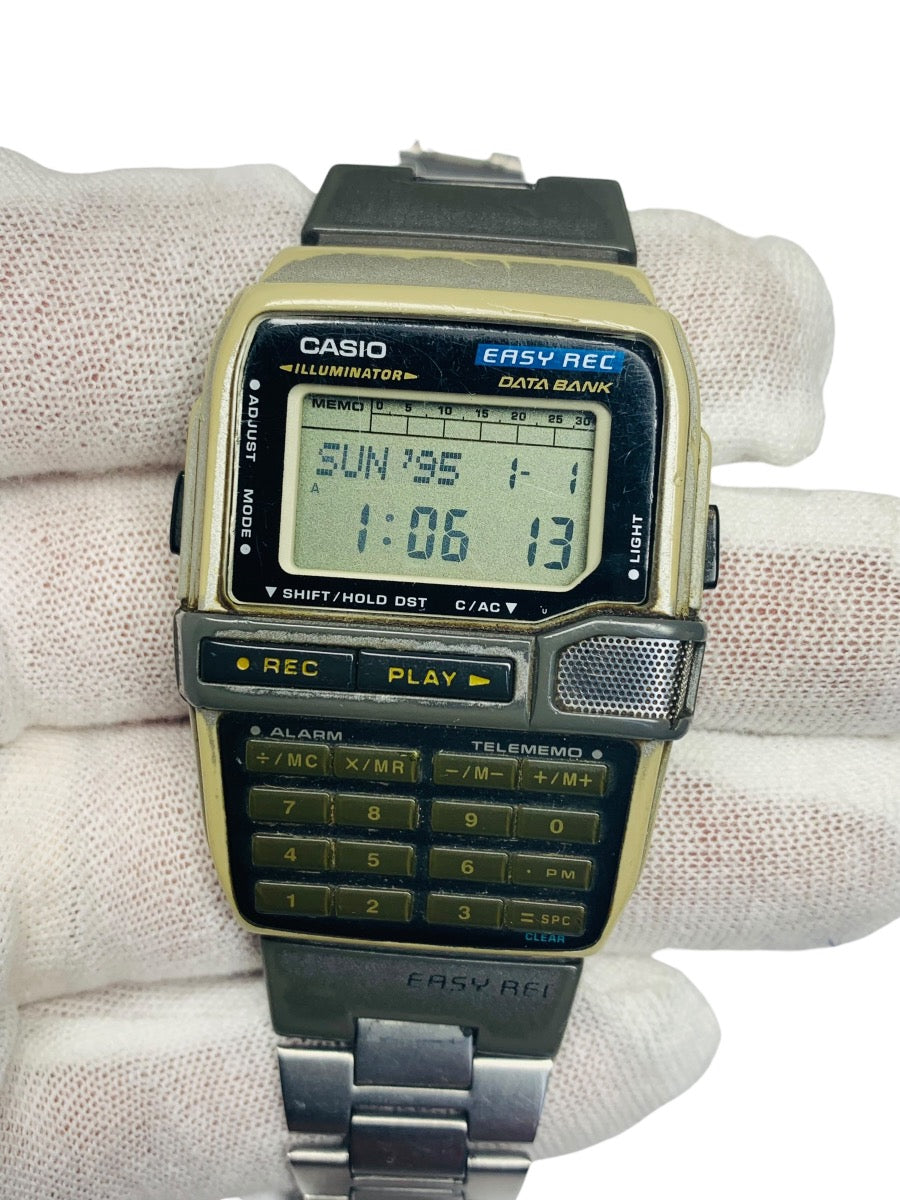 Vintage Rare Casio 1591 DBC-V500 Easy Rec Data Bank Wrist Watch