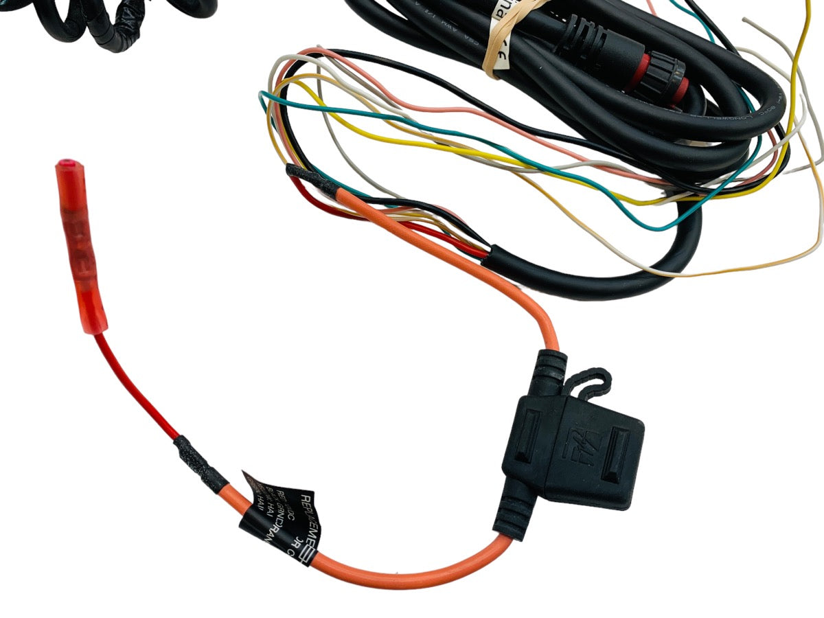 (Read) Garmin VHF 300 Marine Radio w/ Active Speaker & Handset