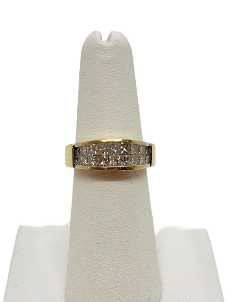 18K 2-Tone Square Cut Diamond Ring - Size 6 - .90 TCW - 8.2g