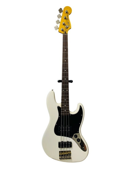 Fender 2012 Modern Player Jazz Bass 4-String Bass Guitar White China