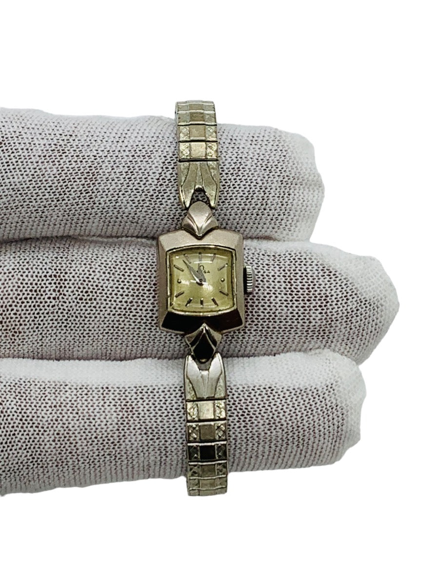 Vintage 1950s Lady Omega 17 Jewelrs Wrist Watch 18k With Stretchy Band