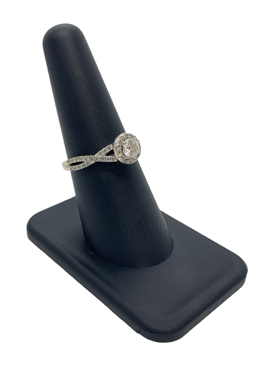 14K White Gold and Diamond Women's Engagement Ring Size 7, 3.5g