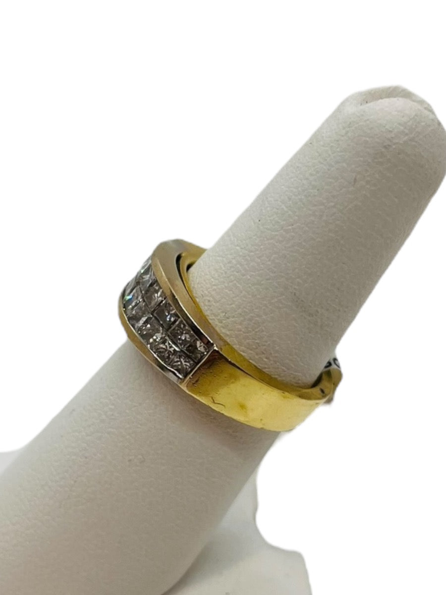 18K 2-Tone Square Cut Diamond Ring - Size 6 - .90 TCW - 8.2g
