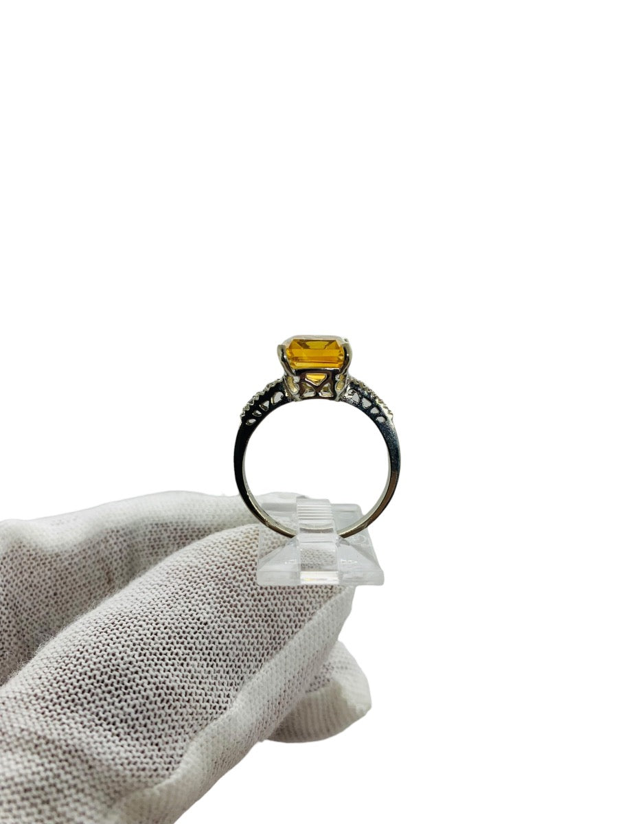 10K White Gold Diamond & Topaz Lady's Ring Size 7 | 2.7 Grams