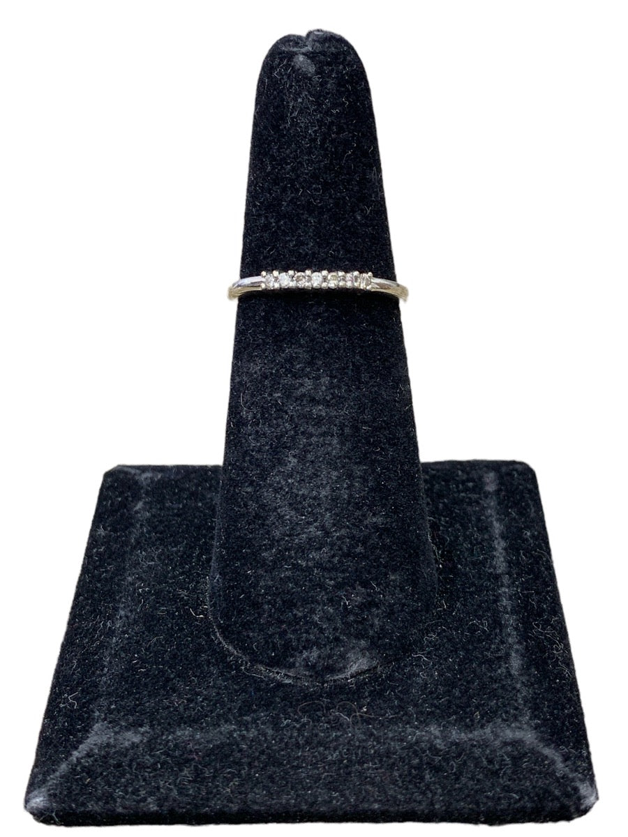 14K White Gold/Diamond Wedding Band - 0.07ctw - Size US 6 - 1.7g