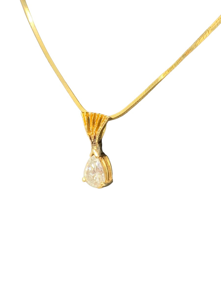 14K Yellow Gold Pear Diamond Necklace .70 CTW - 3.5 Gr / 19"