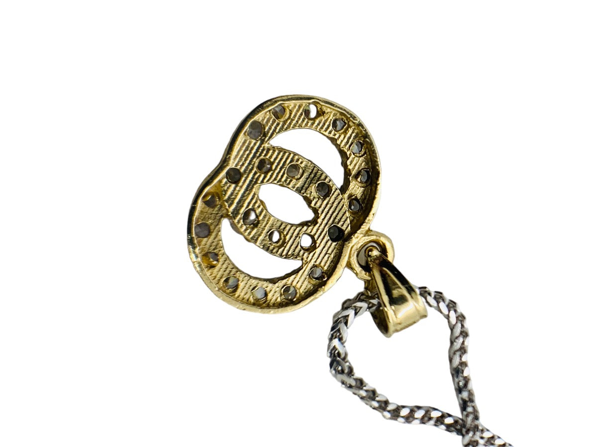 14K White Gold Necklace Chanel Charm 6.4Grams 10"Lenght