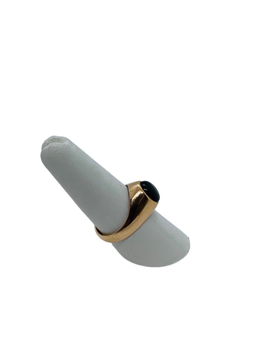 18K Fancy Design Lady's Ring with Onyx Stone Size 8.5/9g