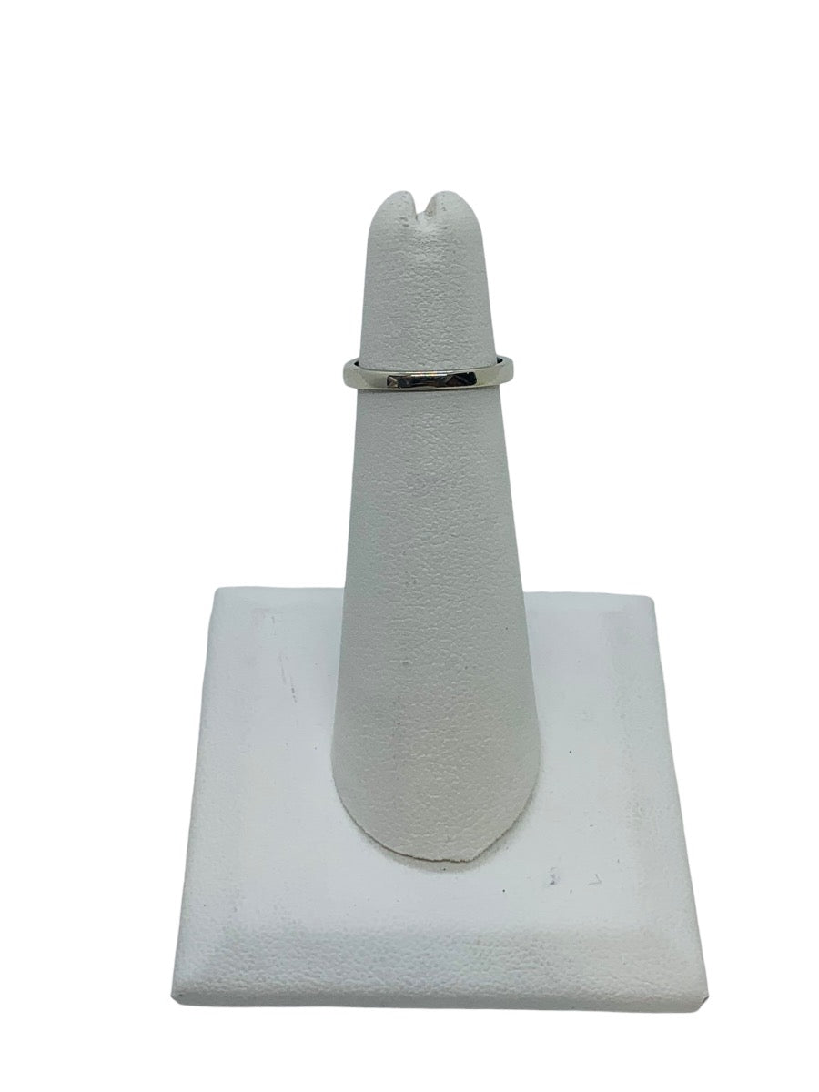 10K White Gold Lady's Ring .04TCW/ 2.2g/Size 4