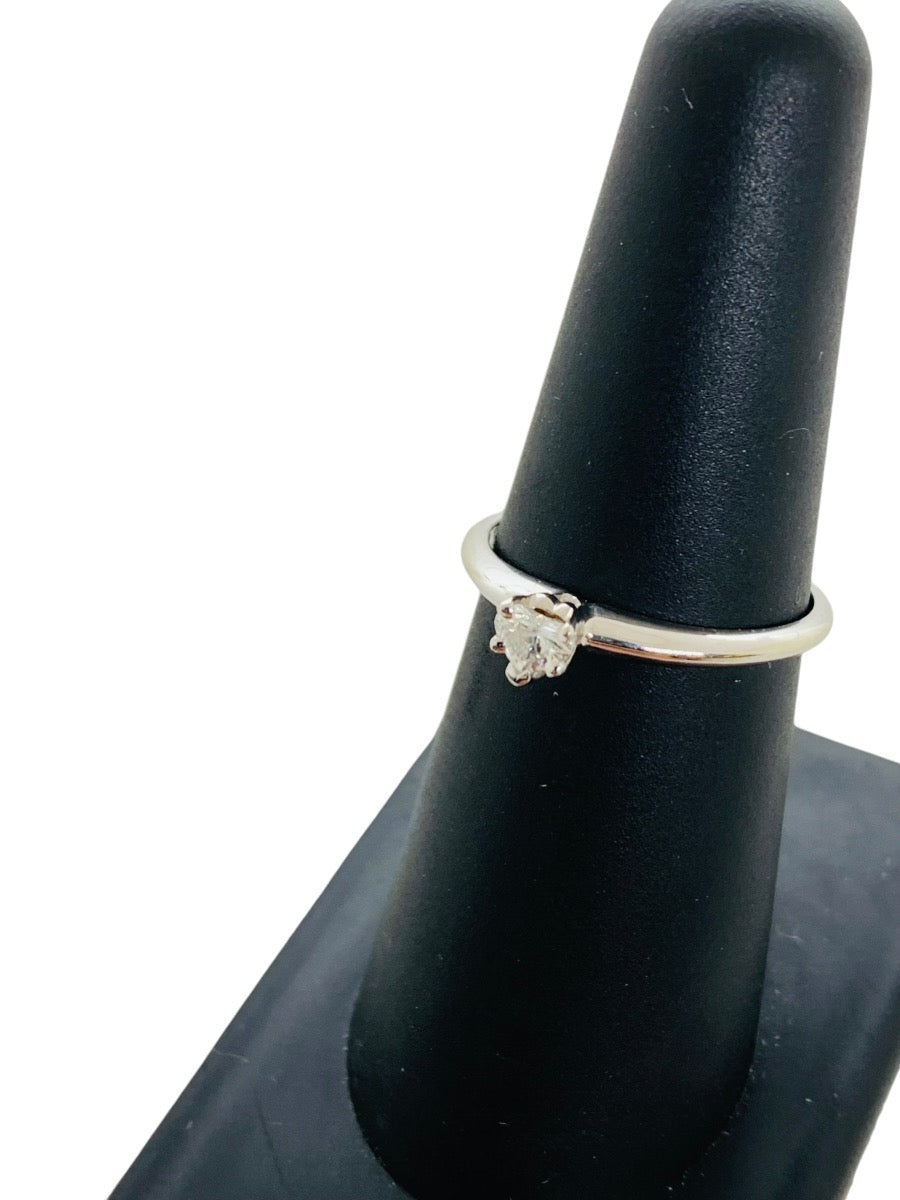 14K White Gold Lady's Promise Heart Diamond Ring .10 CTW | 1.8g | Size 6