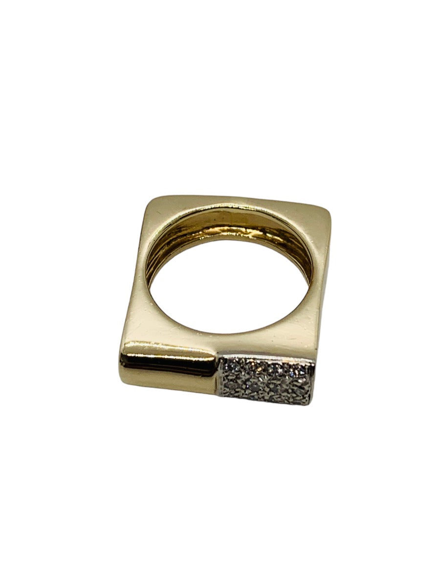 14K Yellow Gold Square Lady's Ring 12 Diamonds 0.12ctw/10.8g/Size 6
