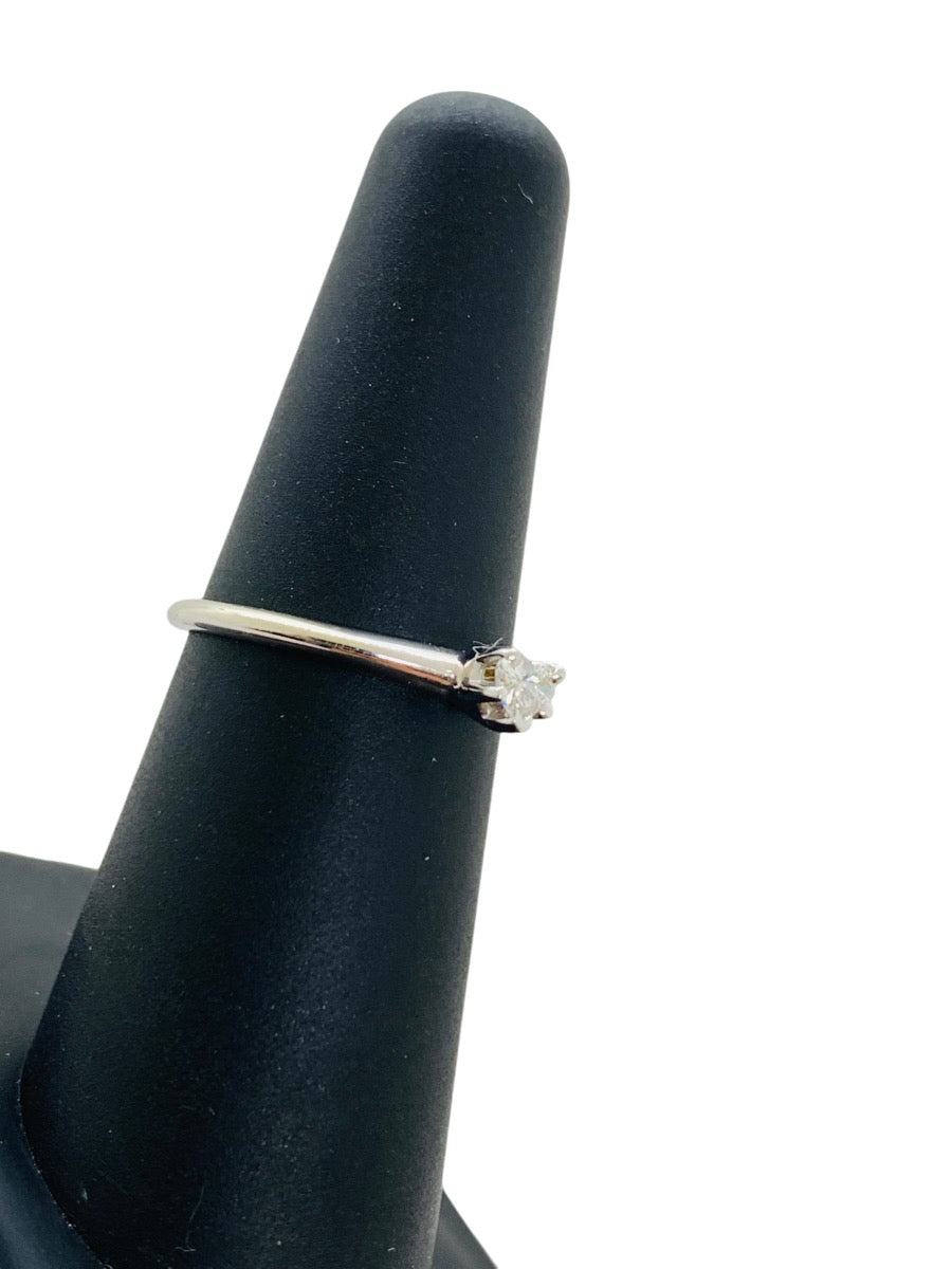 14K White Gold Lady's Promise Heart Diamond Ring .10 CTW | 1.8g | Size 6