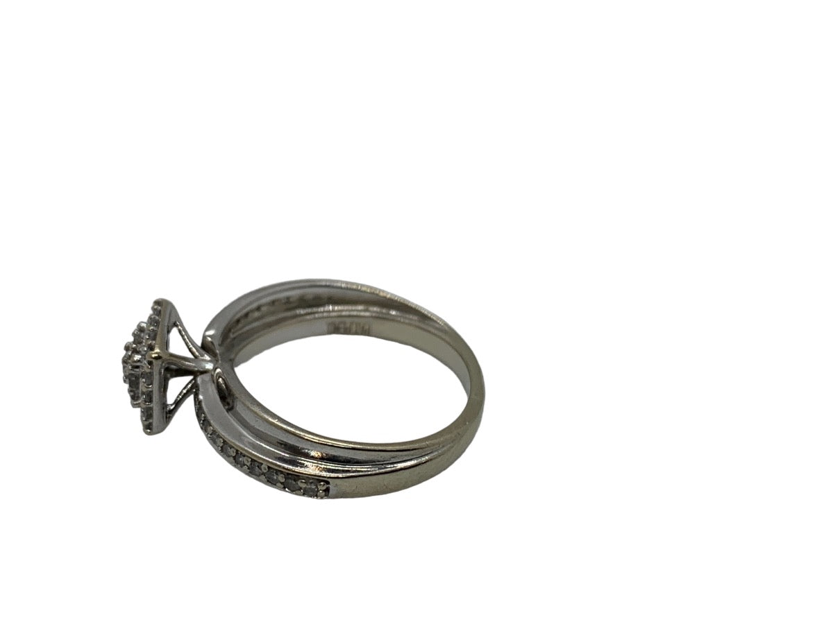 10K White Gold .42 CTW Diamond Engagement Ring Size 5 / 2.8 Gr