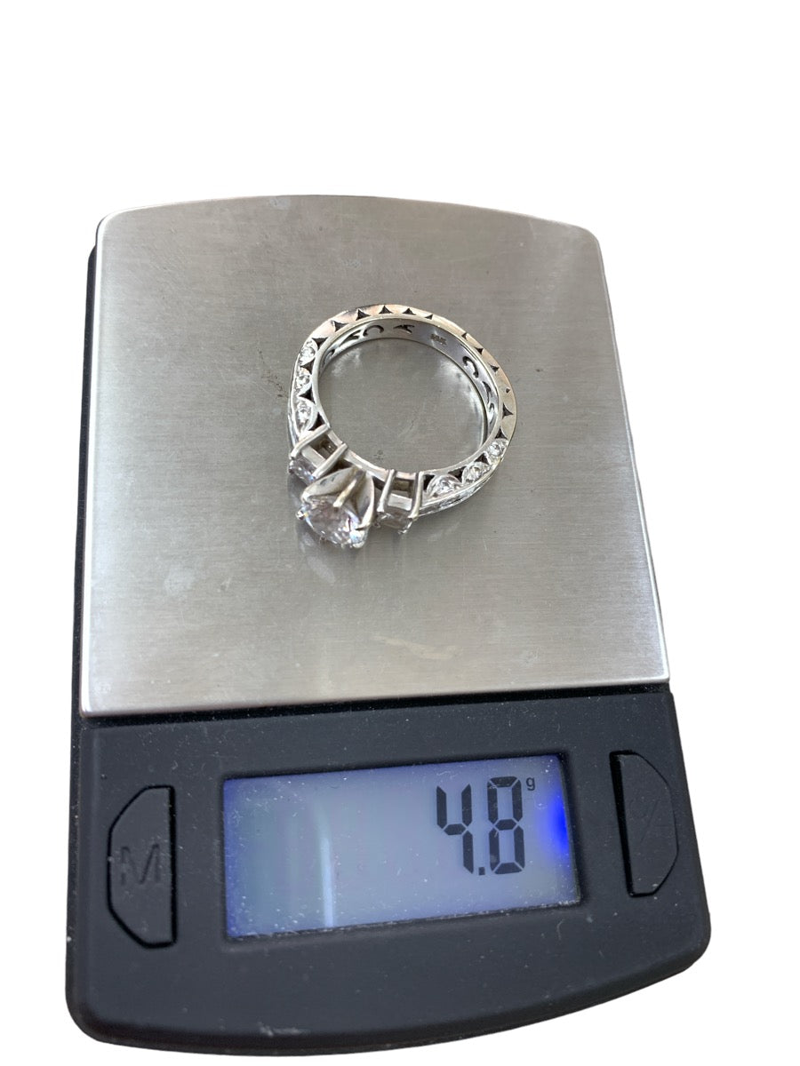 14K White Gold Diamond Ring - 0.62tcw - Size US 7 - 4.8g