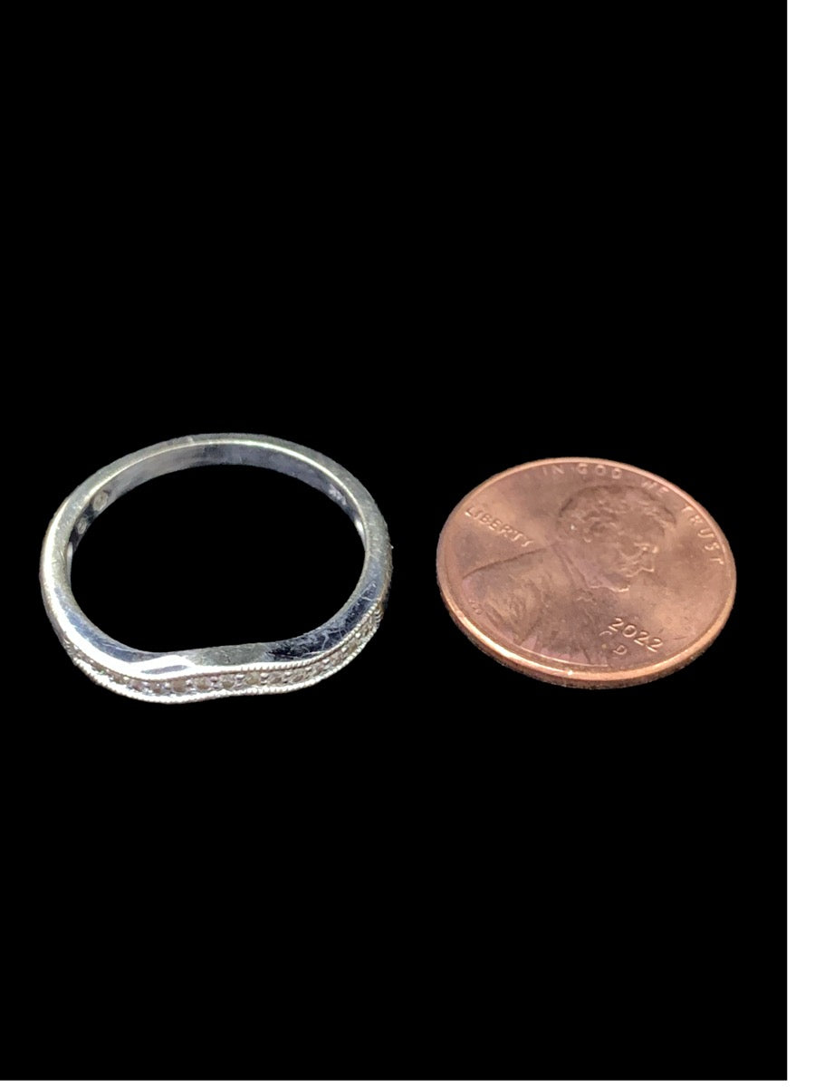 14K White Gold/Diamond Curved Ring - 0.15tcw - Size US 8.75 - 2.4g