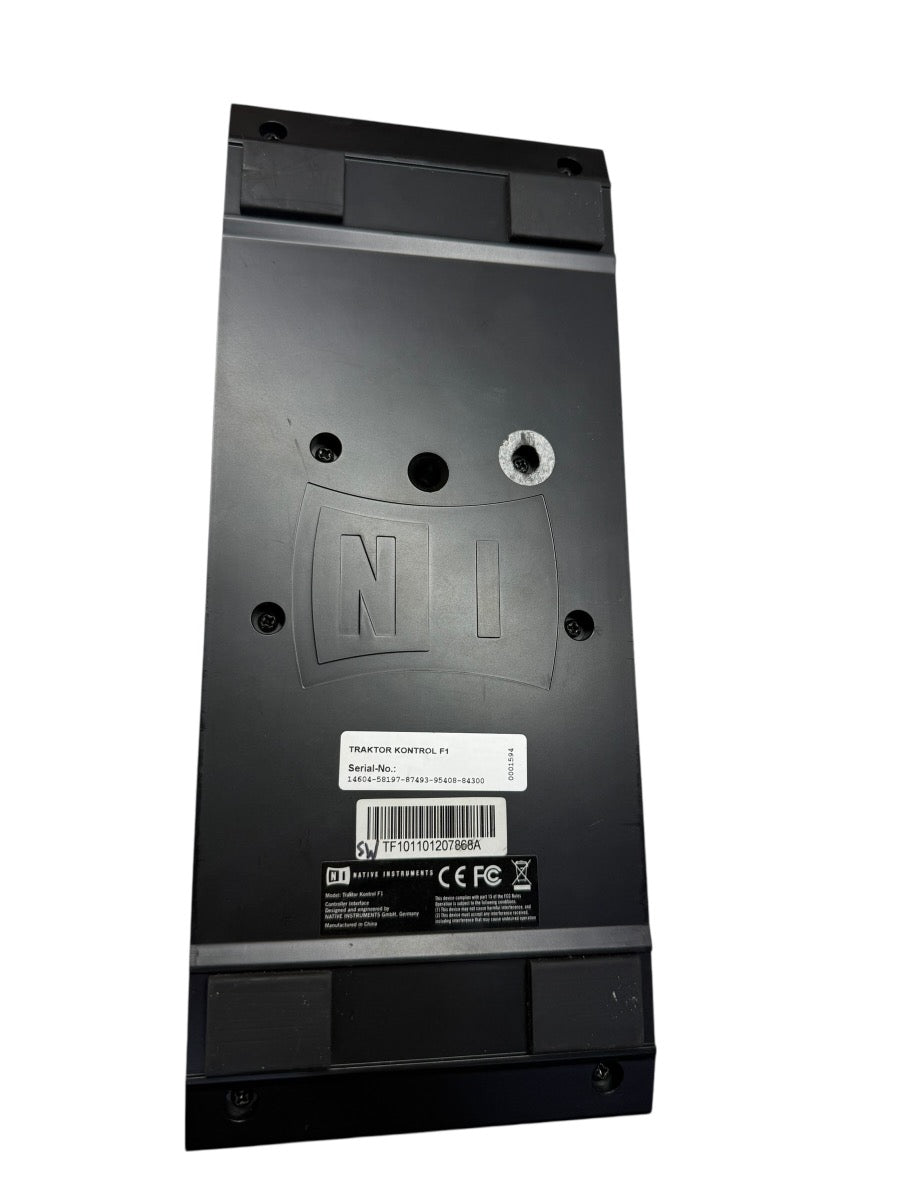 Native Instrument Traktor Kontrol F1 Portable DJ Controller 16 Pads