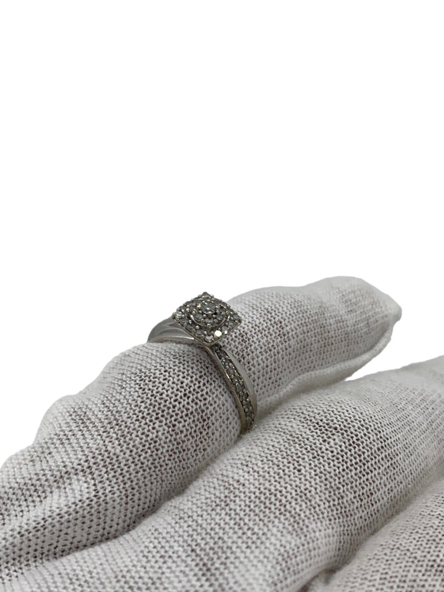 10K White Gold .42 CTW Diamond Engagement Ring Size 5 / 2.8 Gr