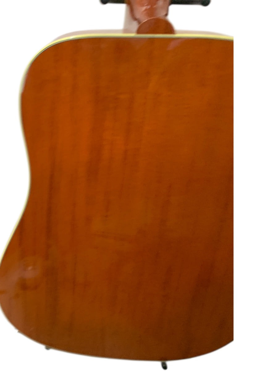 Gibson Hummingbird Acoustic Guitar-Heritage Cherry Sunburst 2013