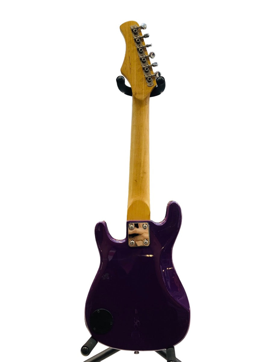 Prodigy Mini/Child Electric 6 String Guitar - Purple (30" x 9" x 1.5")