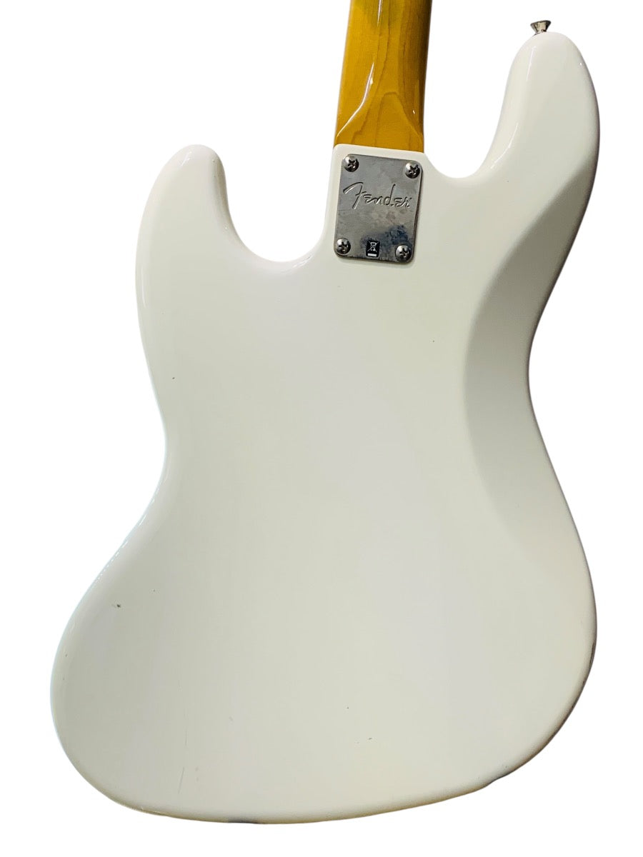 Fender 2012 Modern Player Jazz Bass 4-String Bass Guitar White China