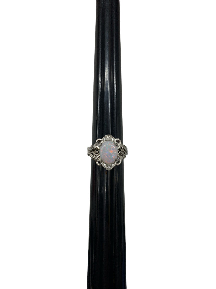 Platinum (950) Women's Opal & Diamond Ring 0.50CT Size 5.5, 9.3 Grams