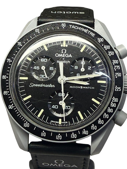 Omega Speedmaster Mission to the Moon Swatch Bioceramic 42mm S033M100