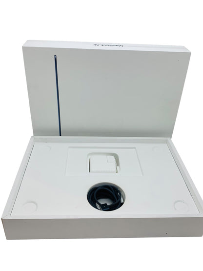 Apple MacBook Air M2 A2681 13.6" 8GB RAM 256GB HD Midnight 2022