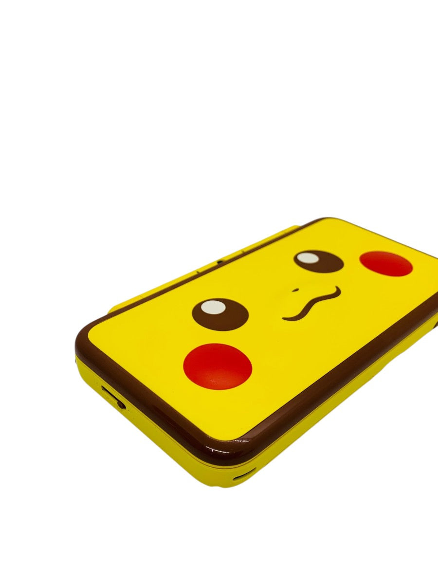 Nintendo Pikachu Edition 2DS XL Jan-001 Yellow w/ Zelda Case+Charger