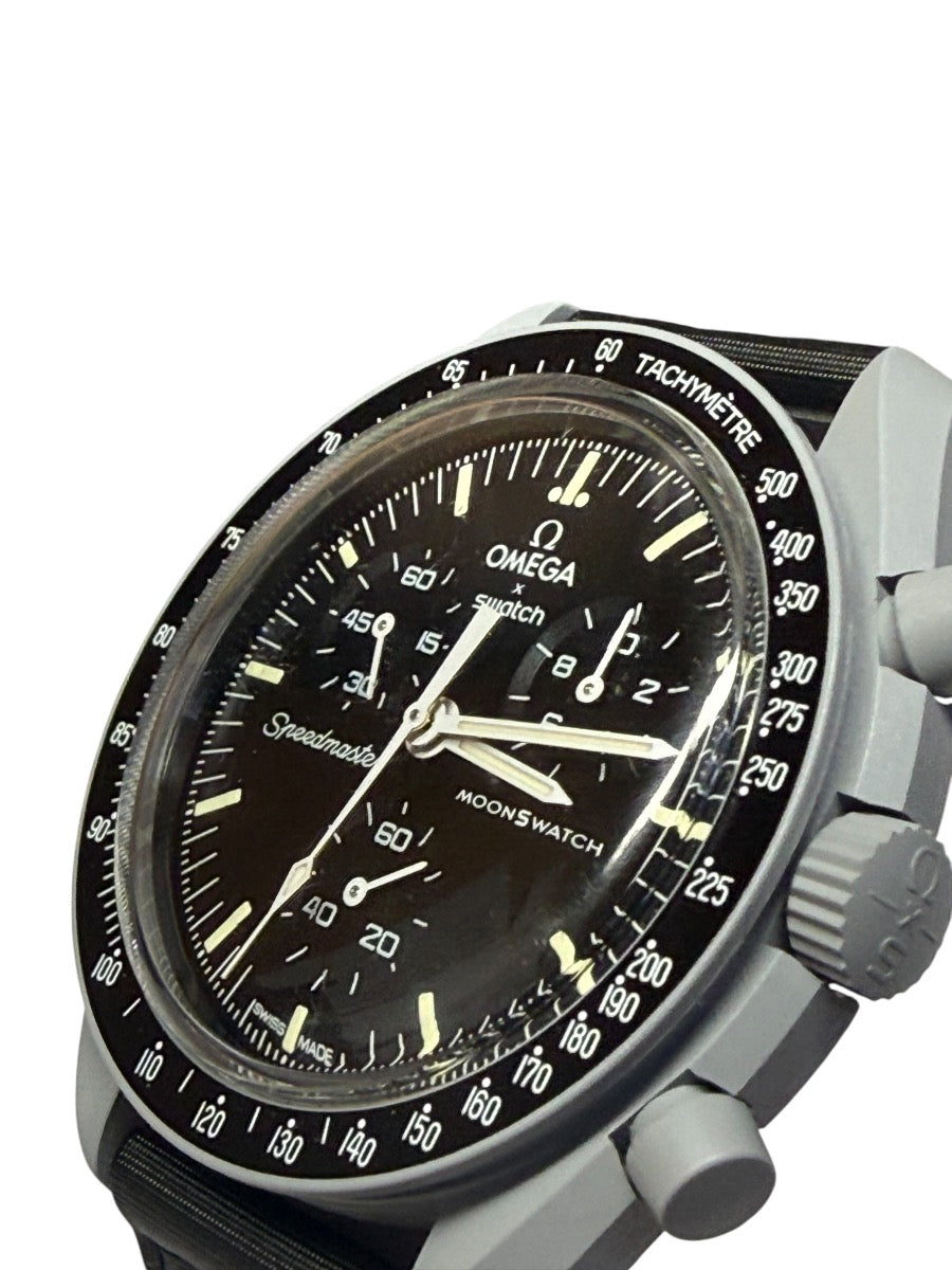 Omega Speedmaster Mission to the Moon Swatch Bioceramic 42mm S033M100