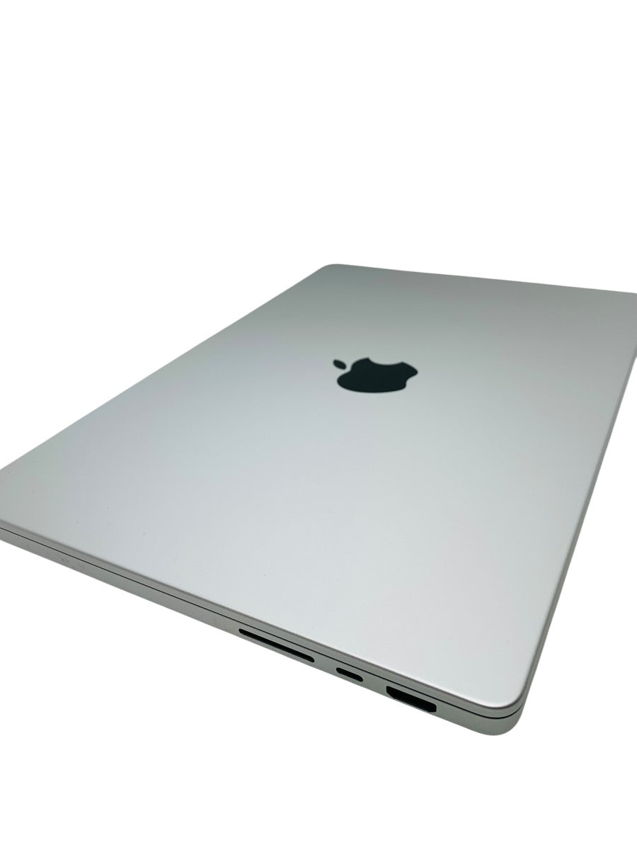 Apple Mac Book Pro A3401 14" M4| 48GB Ram| 2TB HD| Silver| 2024