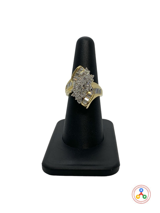 14K Yellow Gold Cluster Lady's Diamond Ring 2.05 TCW Size 7 9.3 Grams