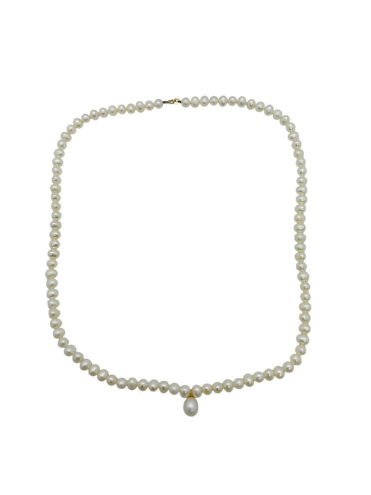 14K Gold Yellow Pearl Necklace, 18 in chain, 5.5 mm Pearl Natural Pearl Stones