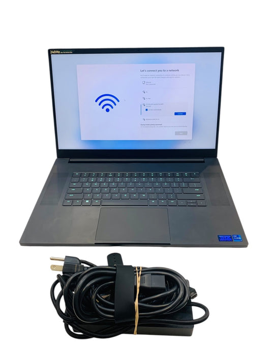 Razer Blade RZ09-0423 | i7 12th Gen| 2.4 GHz| 16GB Ram| 1TB HHD
