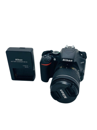 Nikon D3500 DSLR Camera w/ Nikon AF-P Nikkor 18-55mm Lens - Black