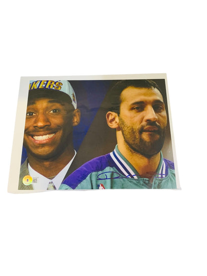 Autographed Vlade Divac Photo-Beckett (WW39709)