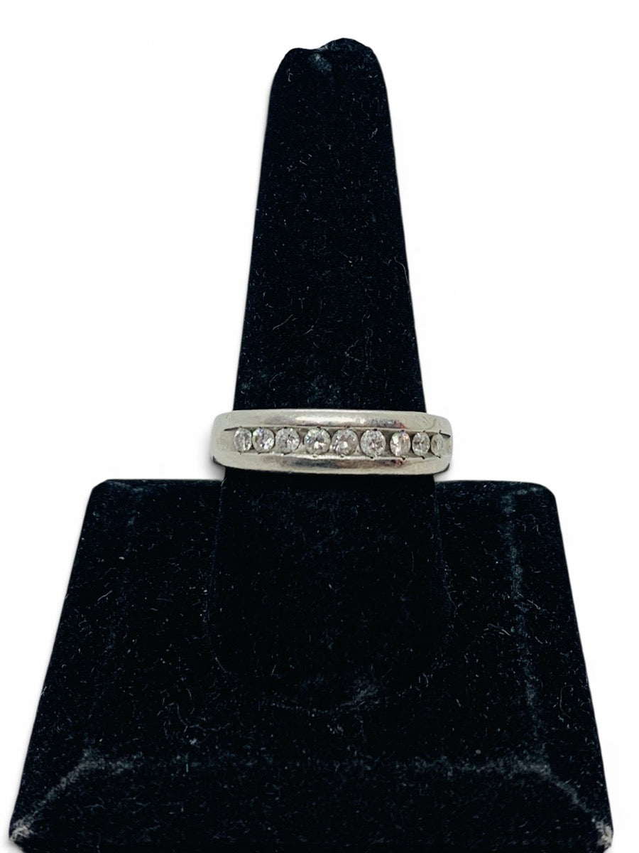 Platinum Diamond Ring Round White Size 10 / 7g