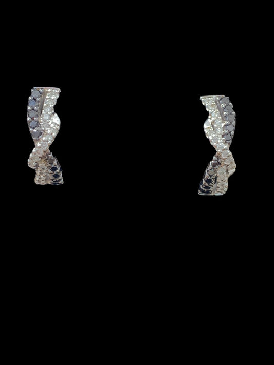 10K White Gold Diamond Earrings - 1.04tcw - 0.5" - 3.4g