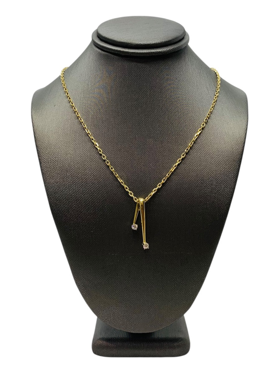 18K Yellow Gold Link Chain w/ Pendant | 7.7g | 0.12 CTW | 15"