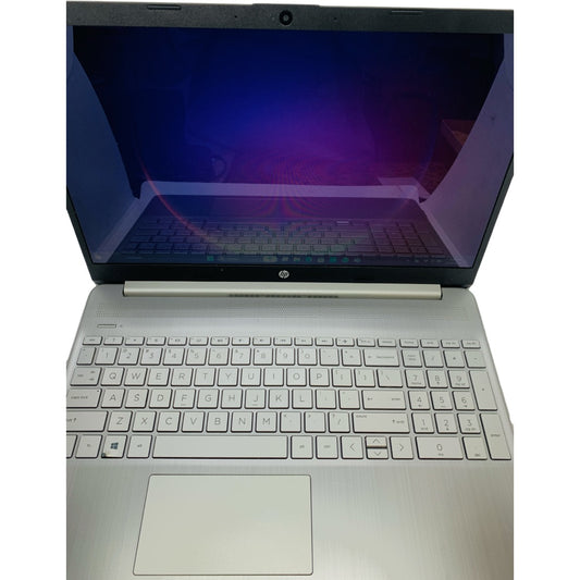 (READ) HP Laptop 15-EF1 HD Touchscreen AMD Athlon Gold 3150U 2.4GHz 4GB Ram
