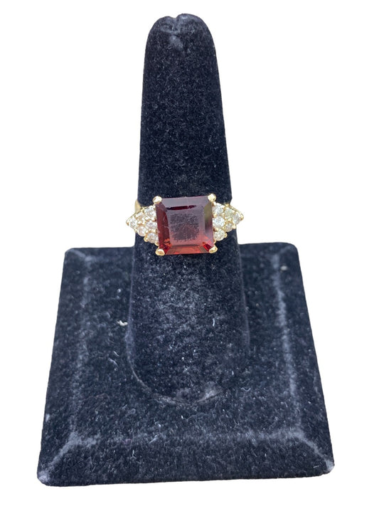 14K Yellow Gold/Diamond Ring w/ Red Stone - 0.48tcw - Size 7 - 4.5g