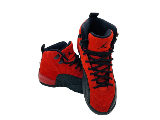 Nike Air Jordans 12 Retro Reverse Flu Game Size 4Y Sneakers