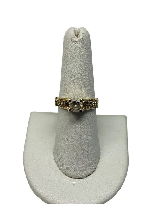 10K Yellow Gold Lady's Engagement Ring w/ CZ Stones 2.7g / Size 7 3/4