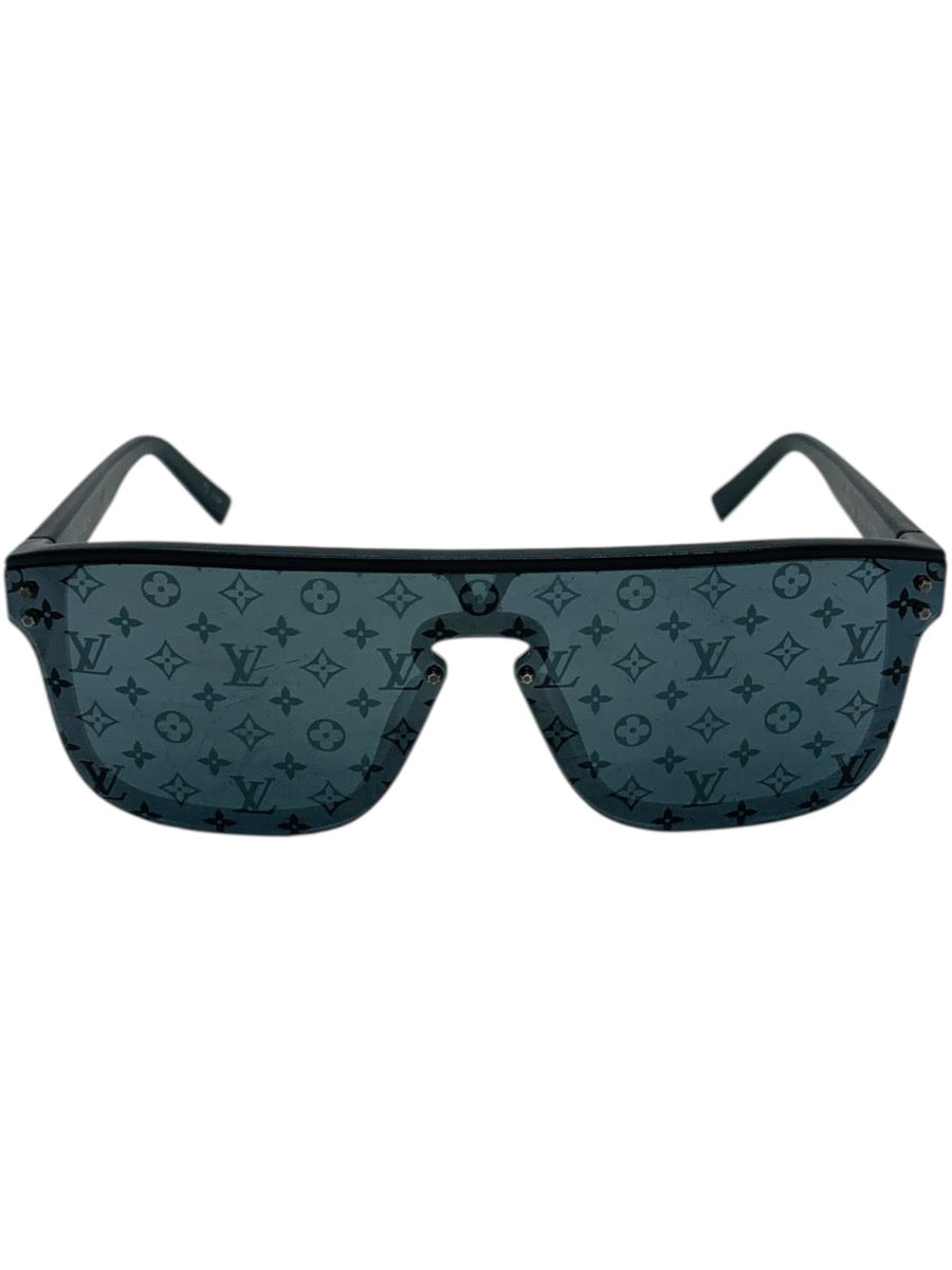 Louis Vuitton LV Waimea Monogram Black Frame Z1082E
