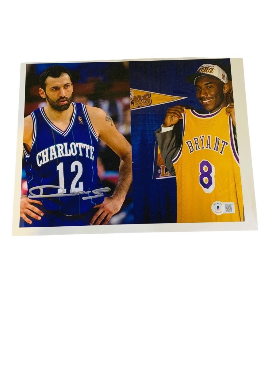 Autographed Vlade Divac Photo-Beckett (WW39817)