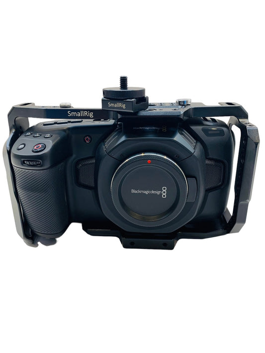 Blackmagicdesign Handheld Cinema Camera 4K Touchscreen - W/Outer Case