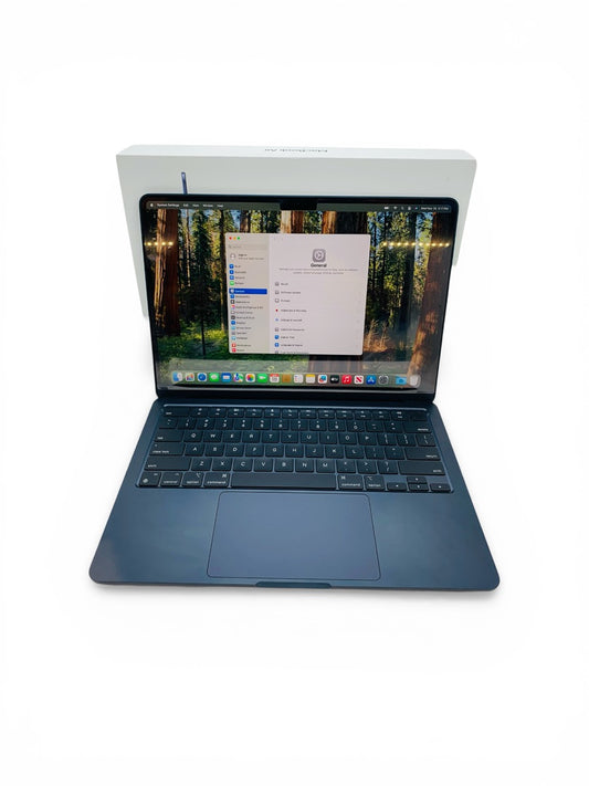 Apple MacBook Air M2 A2681 13.6" 8GB RAM 256GB HD Midnight 2022