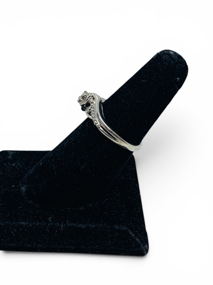 Sterling Silver 925 Diamond Ring 0.15CTW Size 7