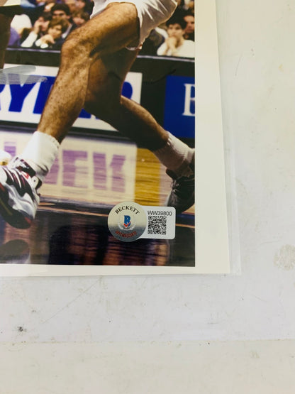 Autographed Vlade Divac Photo-Beckett (WW39800)