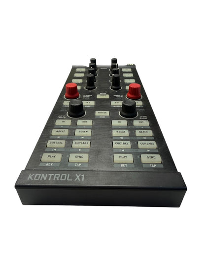 Native Intrument Traktor Kontrol X1 Protable DJ Controller