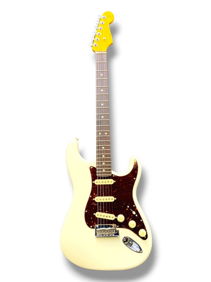2024 Fender American Professional Stratocater | USA | Olympic White |